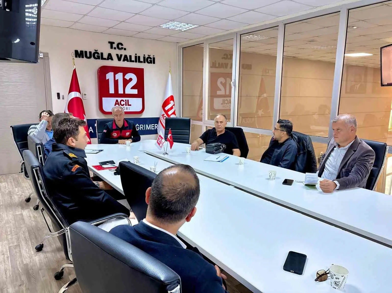 Muğla 112 Acil Çağrı Merkezi’nde, çağrı merkezinde görev yapan kurum