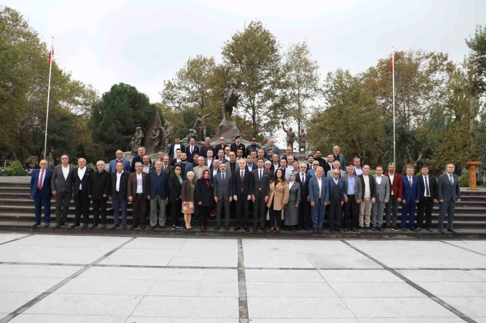 19 Ekim Muhtarlar Günü resmi törenleri bu sabah gerçekleştirildi. Atatürk