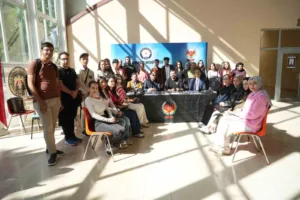 Muş Emniyet Müdürlüğü ekipleri, “El Ele Güvenli Geleceğe” projesi kapsamında