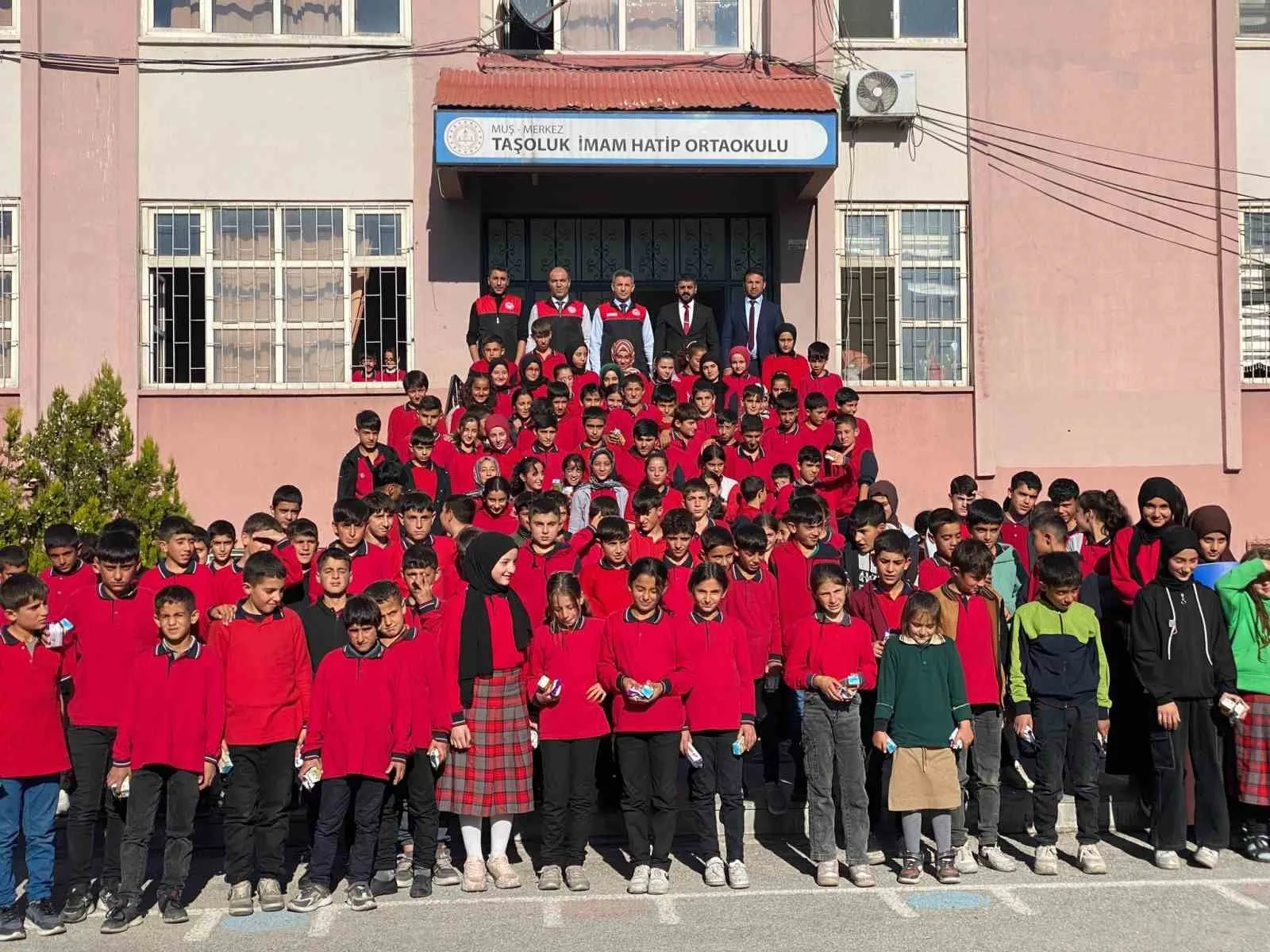 Muş İl Tarım ve Orman Müdürlüğü tarafından zoonoz hastalıklara karşı