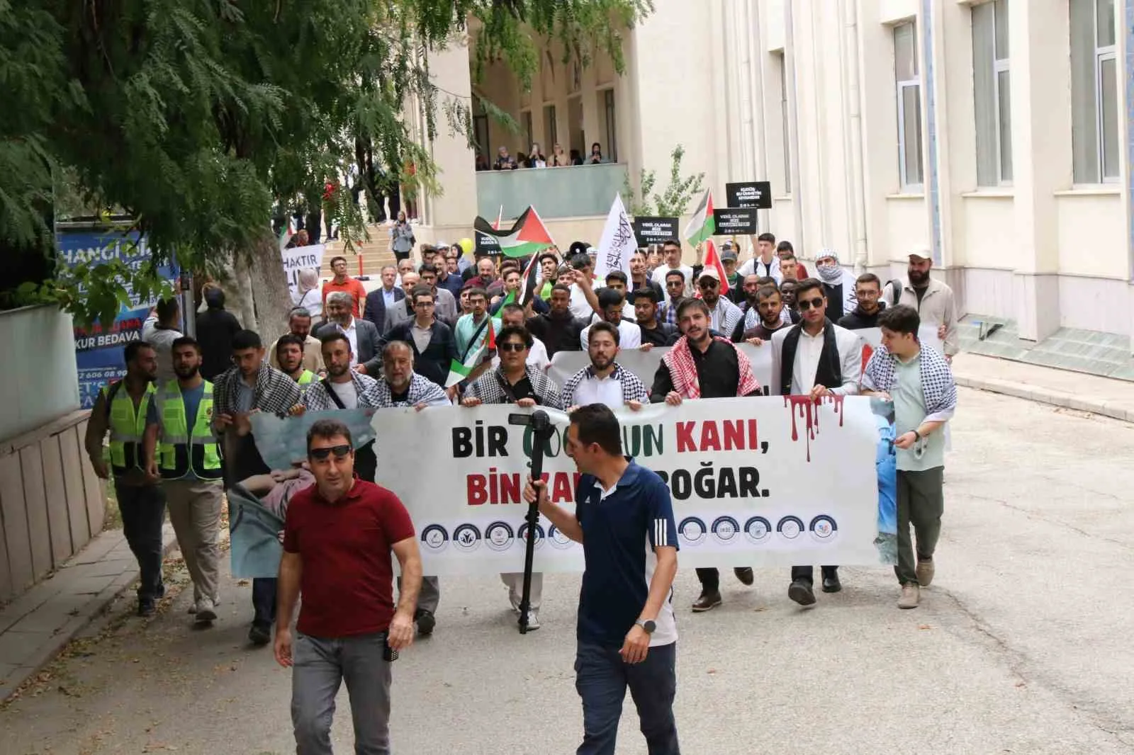 Necmettin Erbakan Üniversitesi (NEÜ) öğrenci toplulukları, Gazze’de yaşanan insanlık dramına