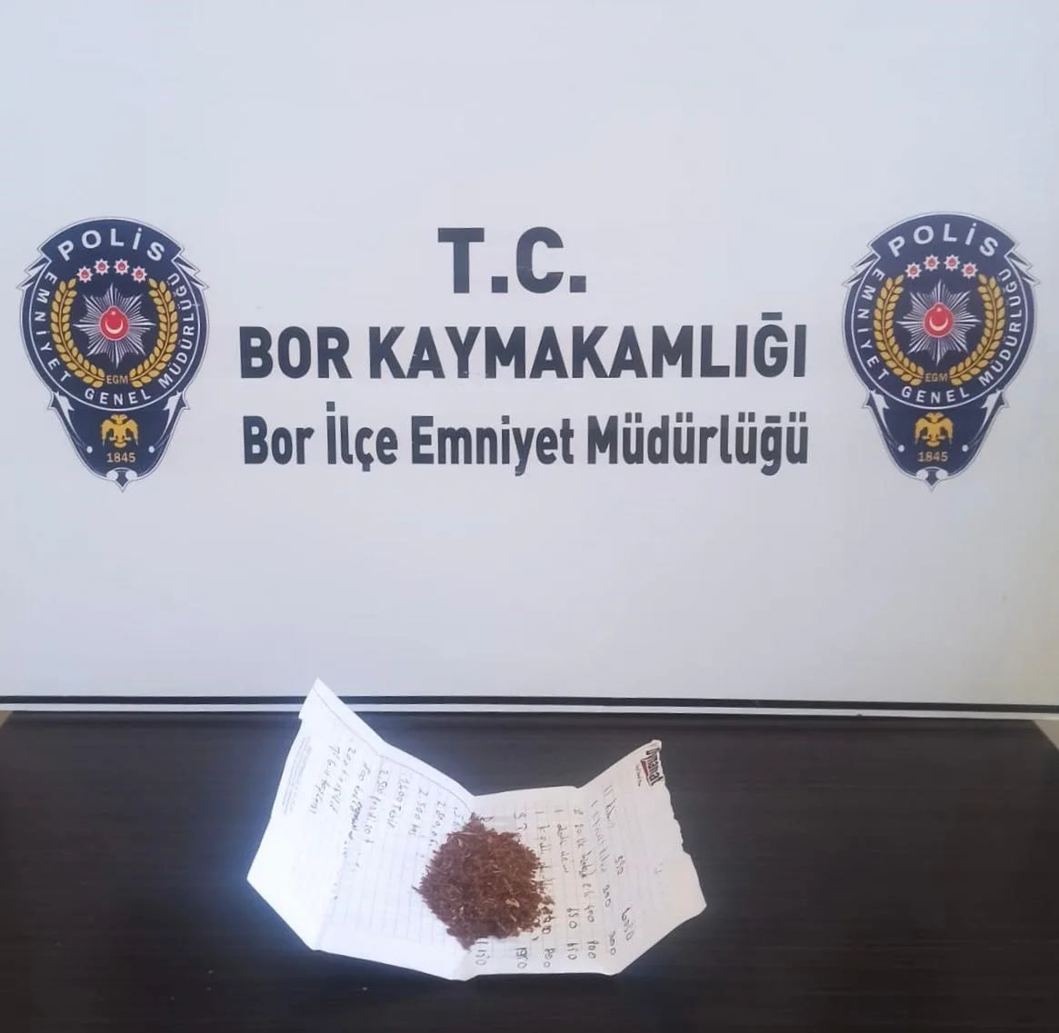 IHAAW170145-ASA/6-10-2025 – Niğde’de uyuşturucu operasyonu: 10 gözalt (Fotoğraflı) NİĞDE (İHA)