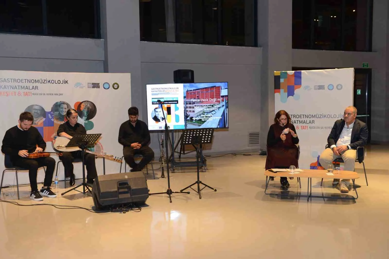 Nilüfer Belediyesi’nin yeni söyleşi serisi “Gastroetnomüzikolojik Kaynatmalar” başladı. Prof. Dr.