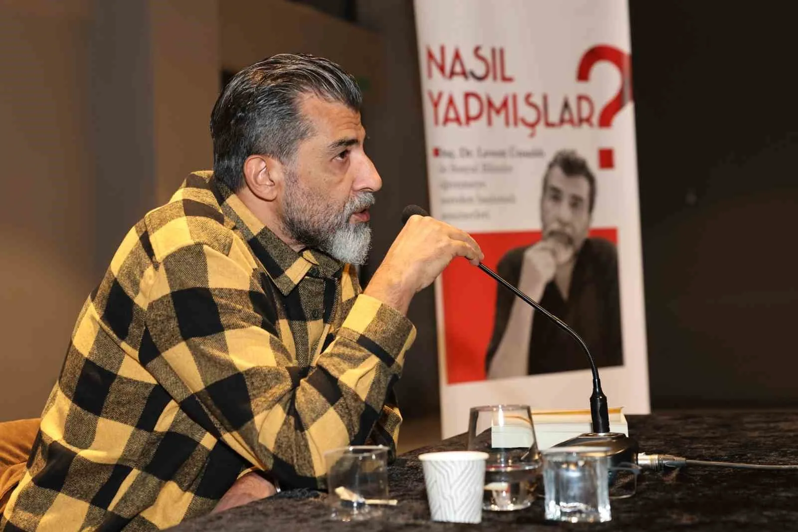 Nilüfer Belediyesi, her ay farklı bir sosyoloğun ele alınacağı seminer