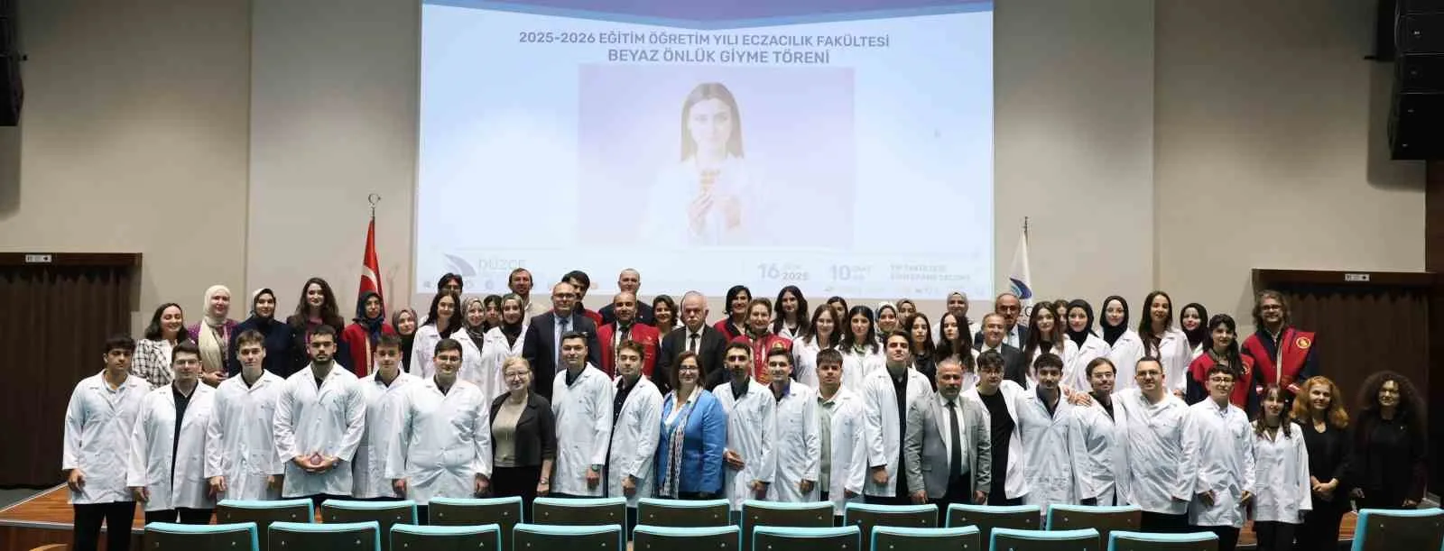 Düzce Üniversitesi Eczacılık Fakültesi tarafından düzenlenen 2025-2026 Eğitim Öğretim Yılı