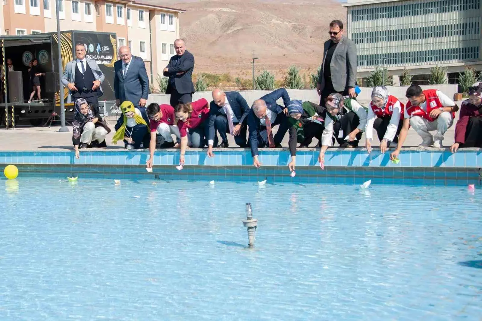 Erzincan Binali Yıldırım Üniversitesi (EBYÜ) Rektörü Prof. Dr. Akın Levent,
