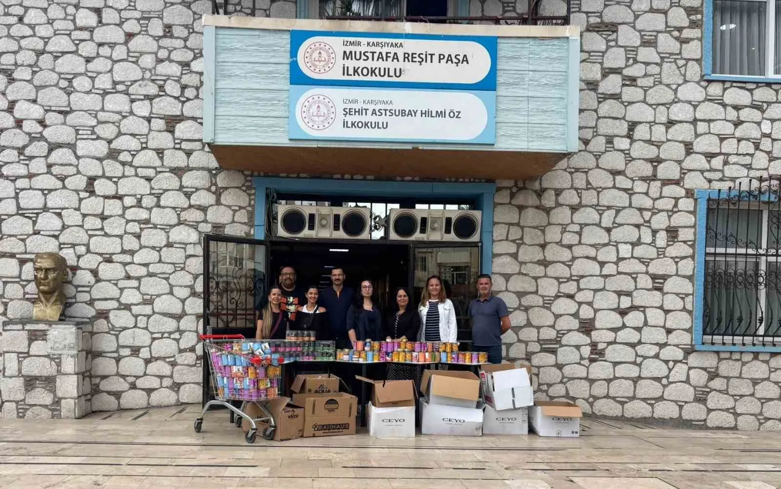 Karşıyaka Mustafa Reşit Paşa İlkokulu öğrencileri, 4 Ekim Hayvanları Koruma