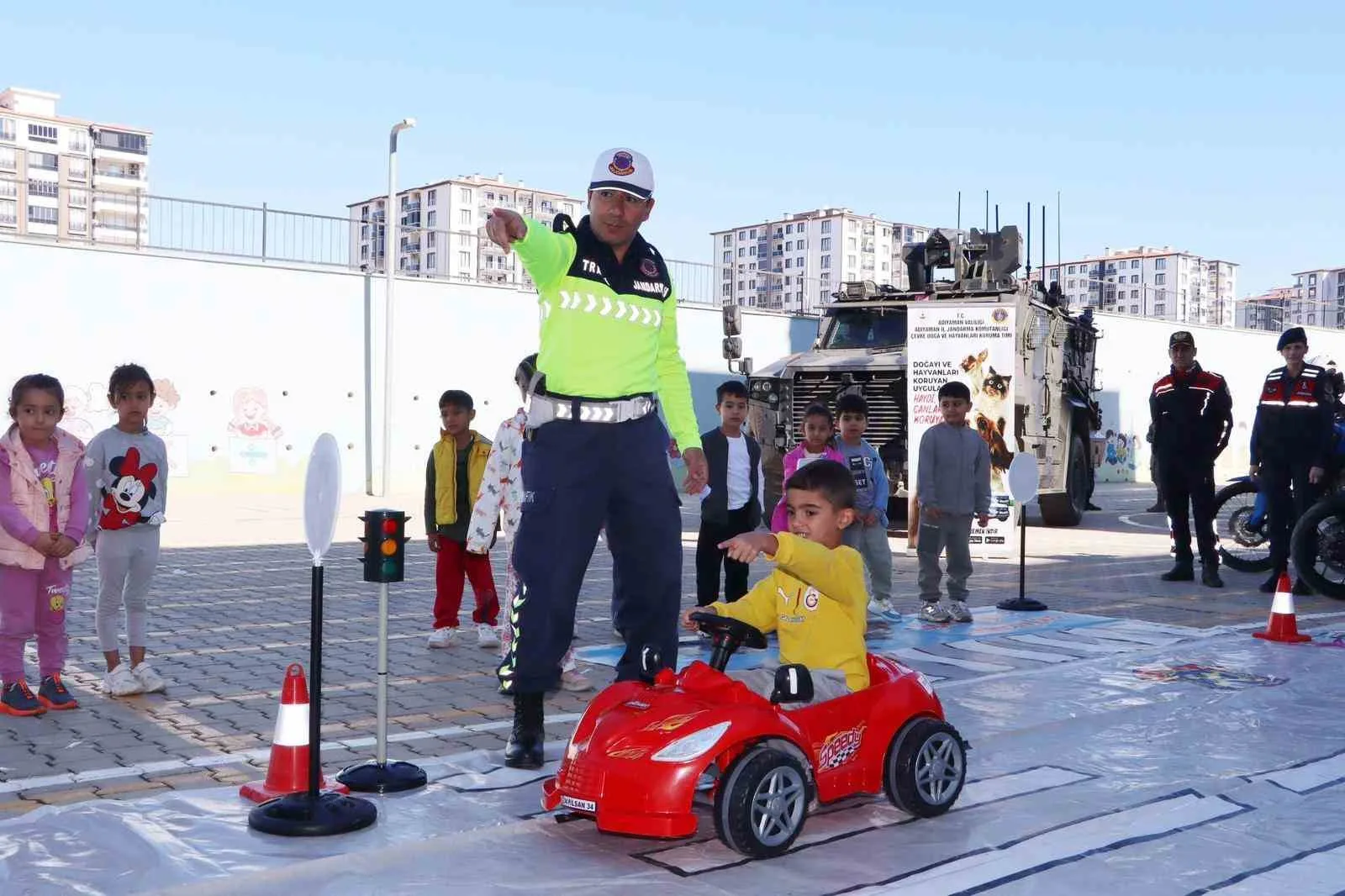 Adıyaman İl Jandarma Komutanlığı tarafından, 2025-2026 eğitim ve öğretim yılının
