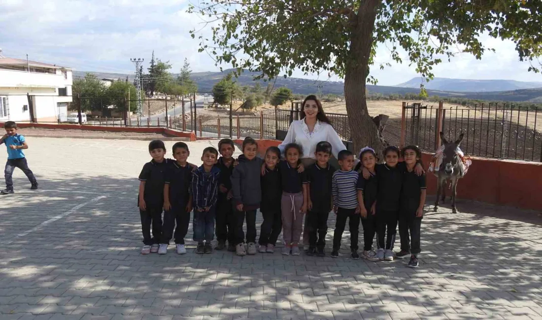 Kilis’in Musabeyli ilçesine bağlı Şenlikçe köyündeki Şenlikçe Başkent İlkokulu’nda sınıf