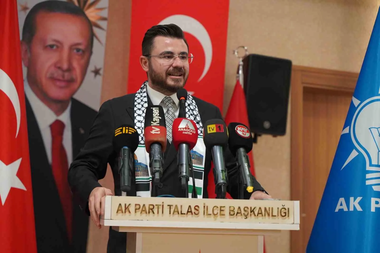 AK Parti Kayseri Teşkilatı, istişare ve değerlendirme toplantılarına hız kesmeden