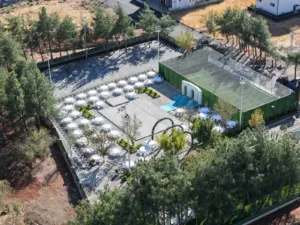 Kahramanmaraş Onikişubat Belediyesi tarafından ilçeye kazandırılan bin kişilik Kavlaklı Kır