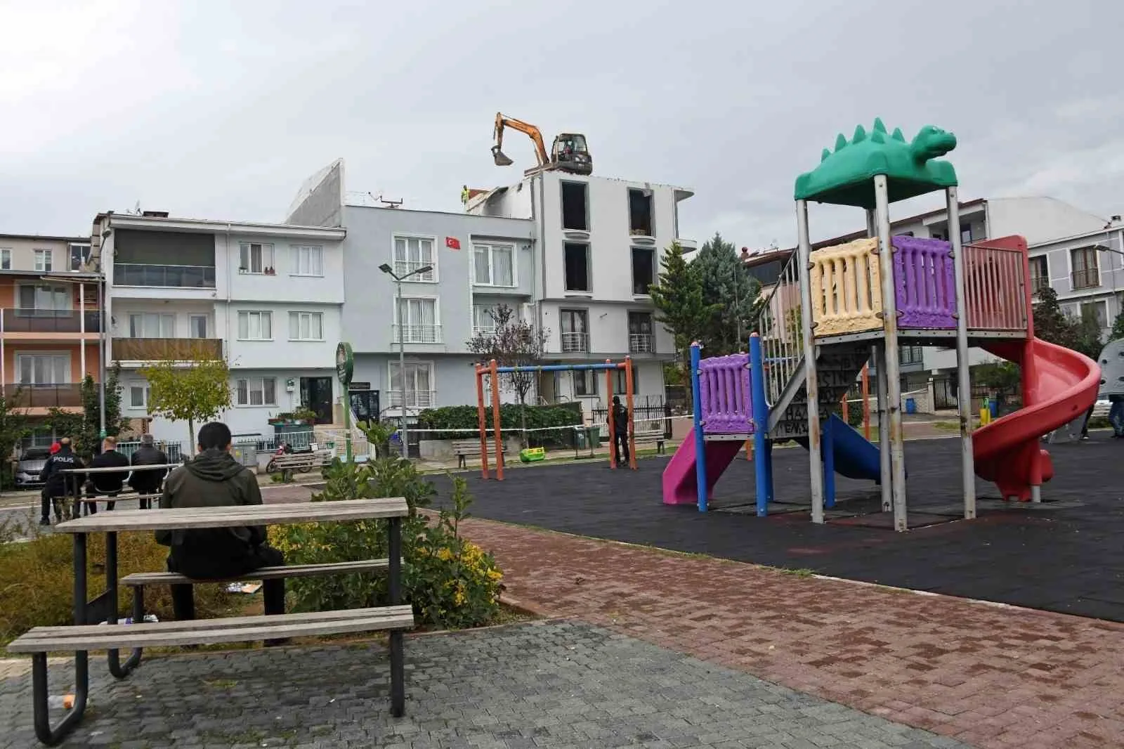 Osmangazi Belediyesi, şehir estetiğini korumak ve planlı kentleşmeyi sağlamak amacıyla