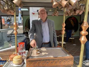 Eskişehir’de hem kent sakinleri hem de turistler Osmanlı’dan günümüze kadar