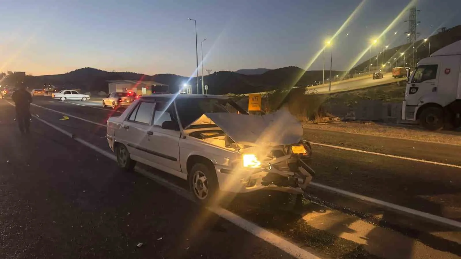 Adıyaman’ın Gölbaşı ilçesinde otomobil ile motosikletin çarpışması sonucu 1 kişi