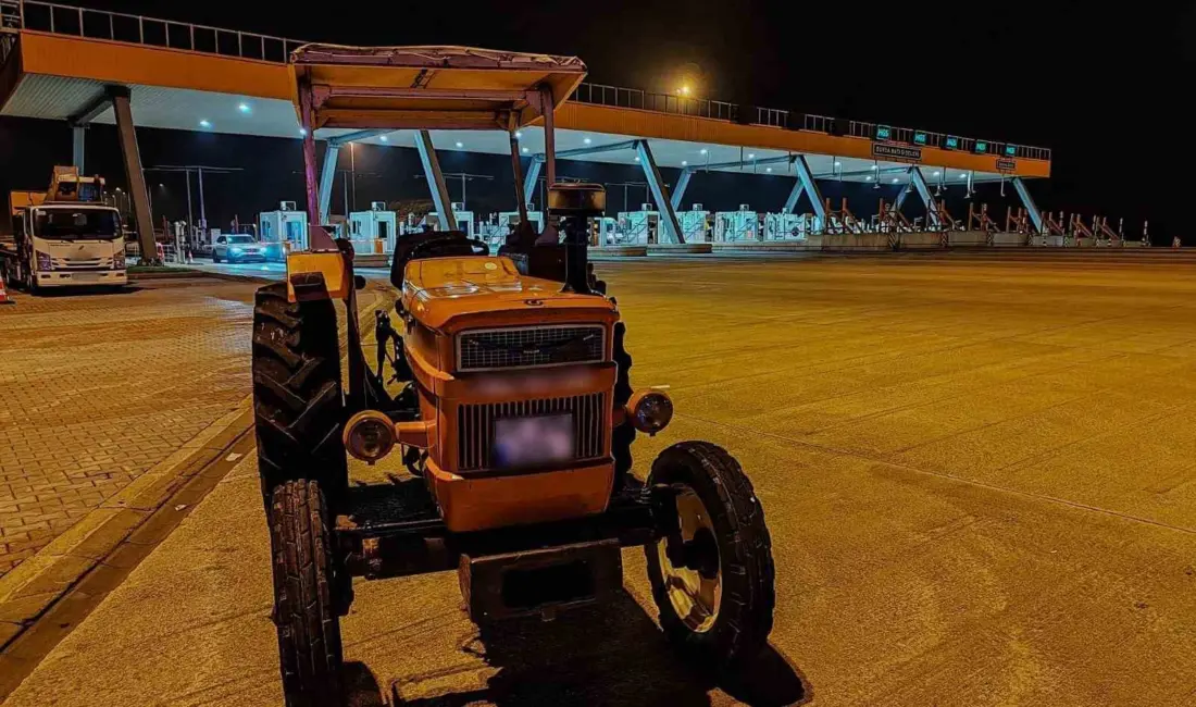 Bursa’da otoyolda traktörle seyir halinde olan bir sürücü, Otoyol Jandarması