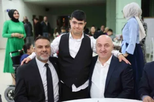 Kocaeli’de yaşayan belediye personeli özel birey Eren için asker eğlencesi
