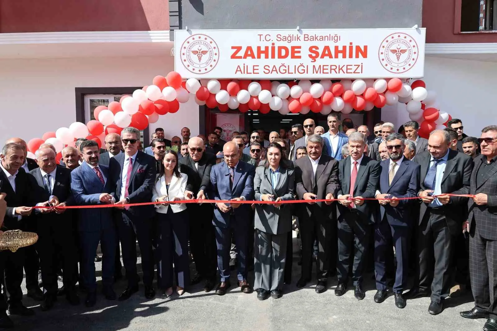 Ağrı’nın Patnos ilçesinde yapımı tamamlanan Zahide Şahin Sağlık Ocağı, Patnos’ta