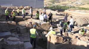 Kültür ve Turizm Bakanlığı himayesinde, İl Kültür ve Turizm Müdürlüğü