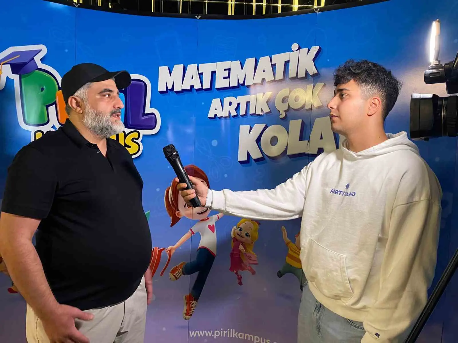 Çocukların ilgiyle izlediği çizgi dizi Pırıl, yeni filmiyle beyaz perdeye