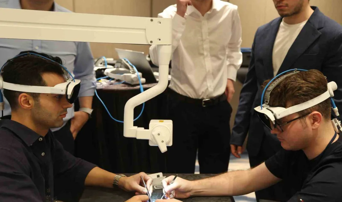 Mikrocerrahinin plastik cerrahideki kullanımını artırmak amacıyla genç plastik cerrahlara yönelik