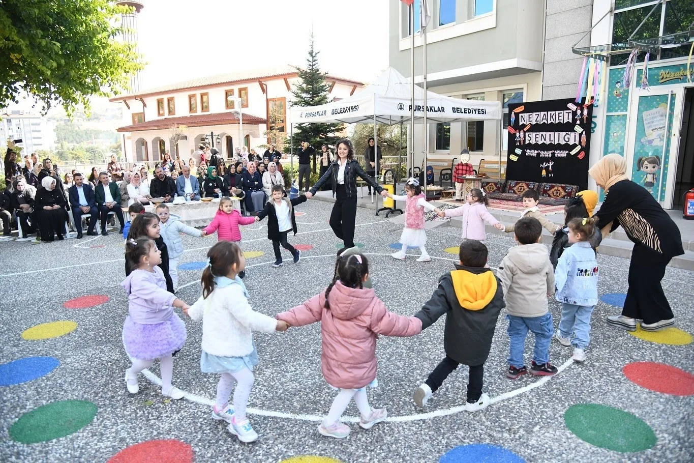 Pursaklar Belediyesi’ne bağlı Nezaket Okullarında, Nezaket Haftası dolayısıyla çocuklara özel