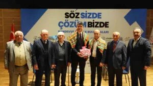 Ataşehir Belediyesi’nin “Söz Sizde, Çözüm Bizde” sloganıyla düzenlediği halk buluşmalarının