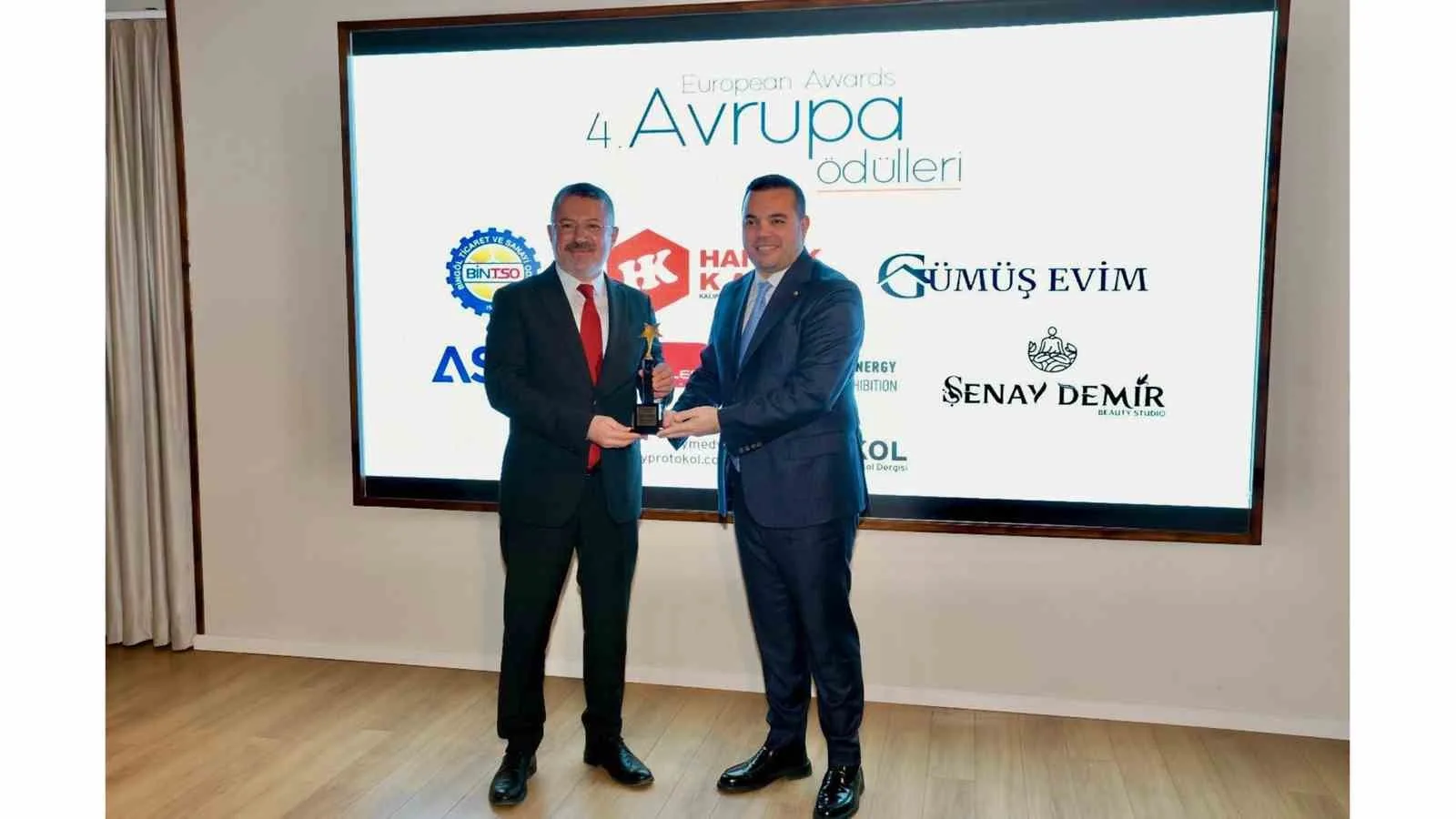 Karabük Üniversitesinin öncülüğünde düzenlenen Türkiye’nin ilk sosyal bilimler festivali Sosyalfest,