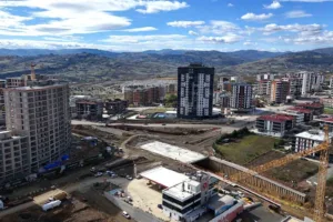 Samsun Büyükşehir Belediyesi tarafından sürdürülen, ulaşıma nefes aldıracak Recep Tayyip