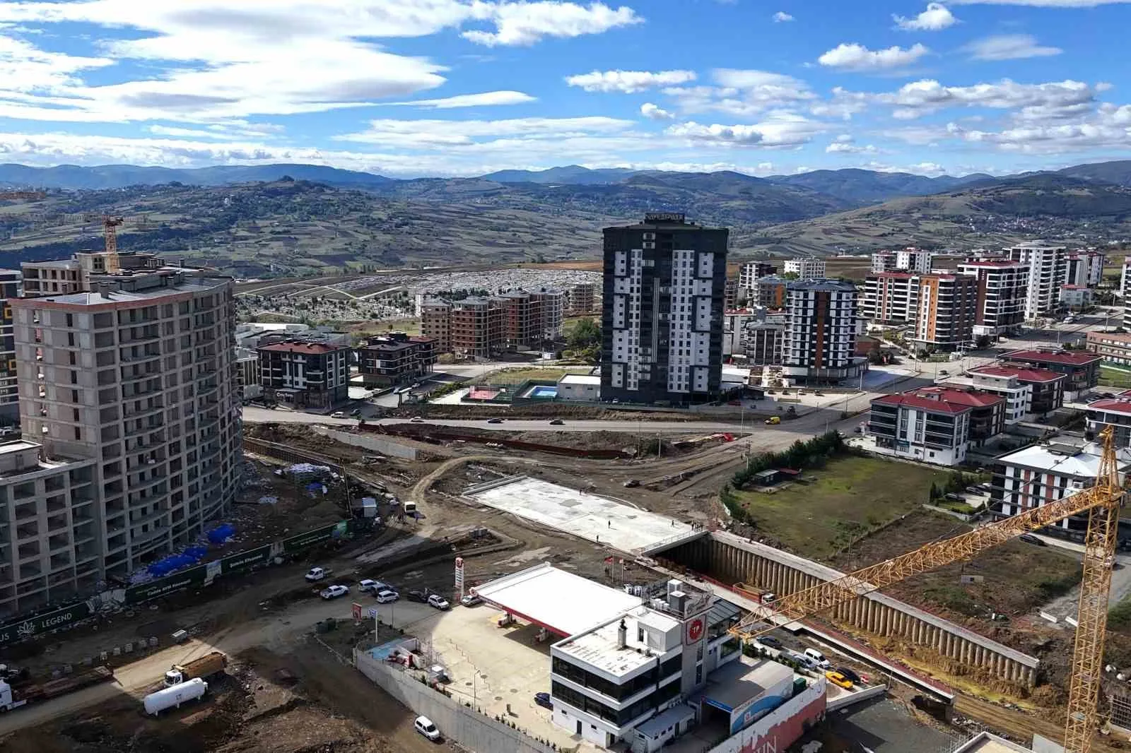 Samsun Büyükşehir Belediyesi tarafından sürdürülen, ulaşıma nefes aldıracak Recep Tayyip