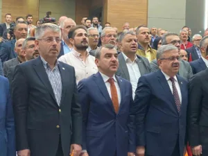 AK Parti Melikgazi İlçe Danışma Meclisi Toplantısı’na katılan AK Parti