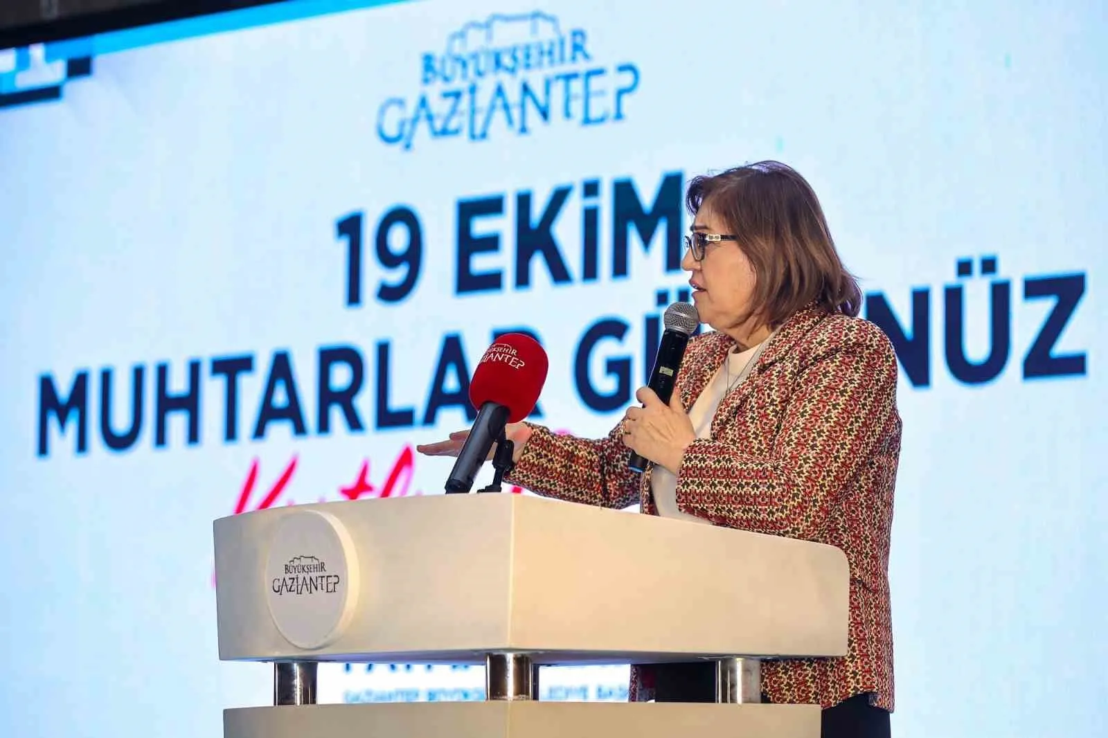 Gaziantep Büyükşehir Belediyesi muhtarların uygun şartlarla konut sahibi olabilmesi için