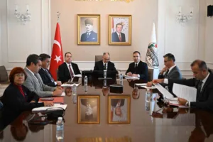 Manisa’da sahipsiz hayvanların rehabilitasyonuna yönelik yürütülen çalışmalar, Vali Vahdettin Özkan