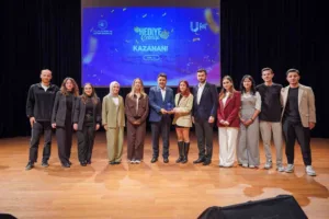 Sakarya Üniversitesinde düzenlenen Ufest,” Türkiye Yüzyılına Ulaştırma” temasıyla öğrencileri ve