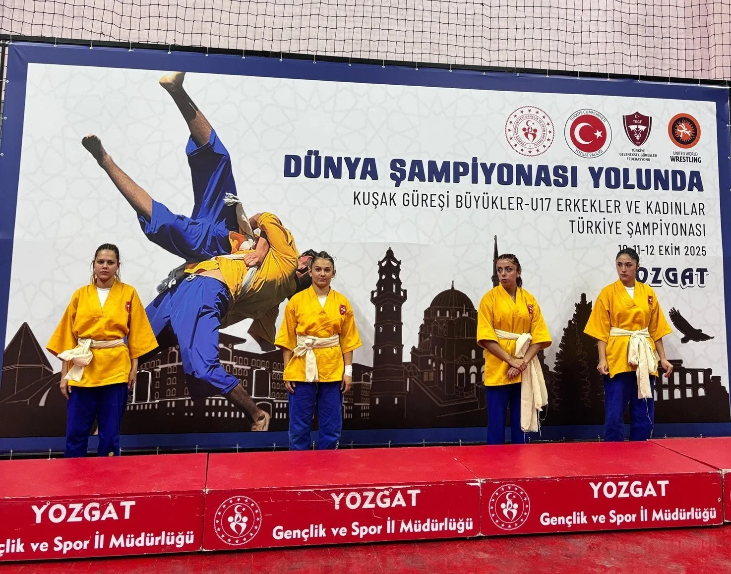 Manisalı milli judocu Merve Çınar, Yozgat’ta düzenlenen Kuşak Güreşi Türkiye