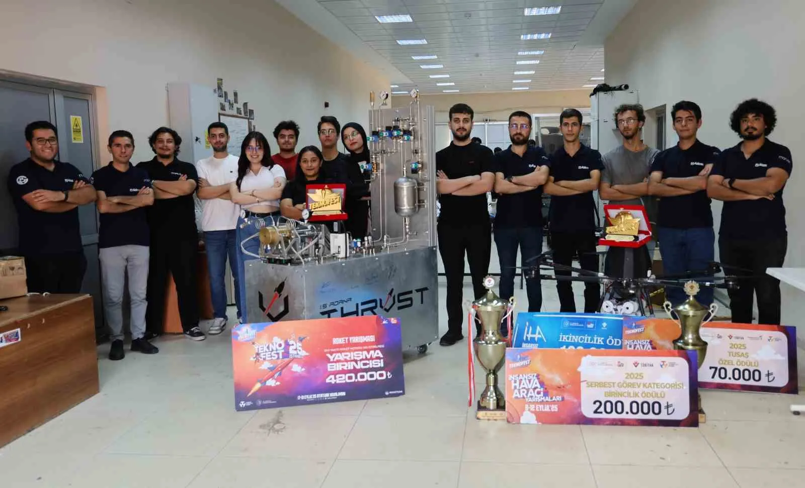 TEKNOFEST 2025’te roket ve İHA yarışmalarında Türkiye birinciliği elde eden