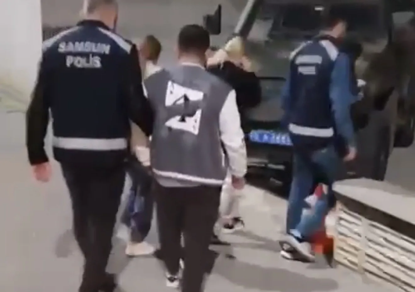 Samsun’un Atakum ilçesinde faaliyet gösteren bir masaj salonuna düzenlenen operasyonda,