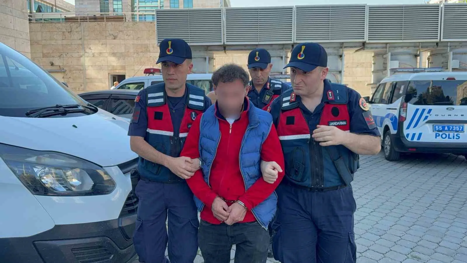 Samsun’da pompalı tüfekli saldırıya uğrayan bir kişi ağır yaralanırken, olayla