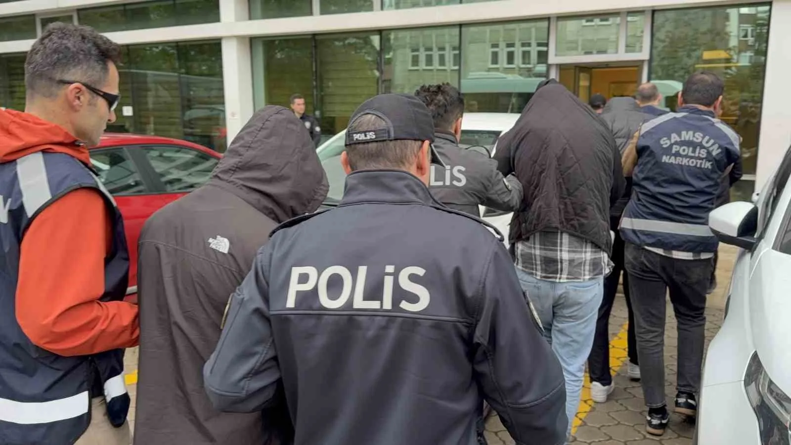 Samsun İl Emniyet Müdürlüğü Narkotik Suçlarla Mücadele Şube Müdürlüğü ekiplerince