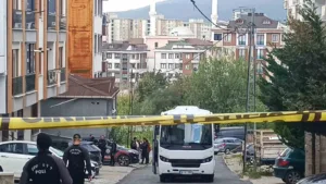 İstanbul Sancaktepe’de kız kaçırma meselesi nedeniyle iki grup arasında çıkan