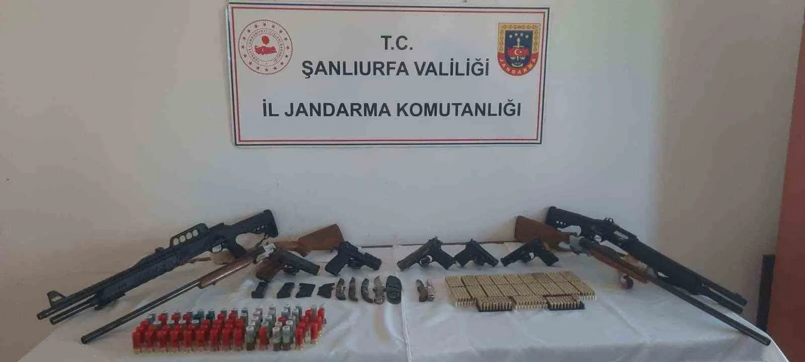 Şanlıurfa’da jandarma ekipleri tarafından düğünde havaya ateş eden 4 şahıs