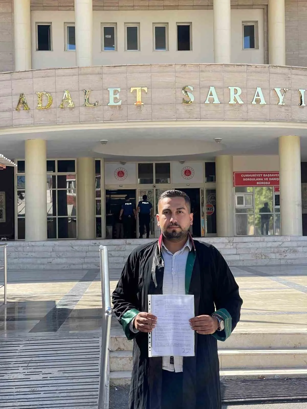 Şanlıurfa’da Avukat Ferdi Yüksel, İsrail Başbakanı Binyamin Netanyahu ve İsrail