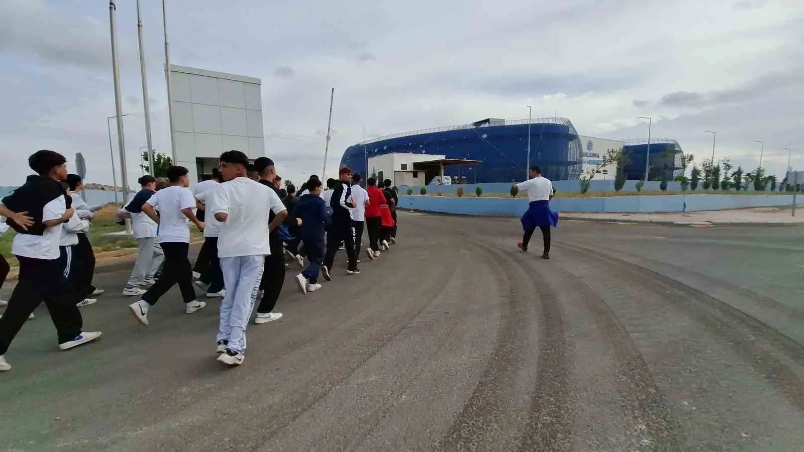Şanlıurfa Spor Lisesi tarafından düzenlenen “Spordan Bilime Koş” etkinliği kapsamında