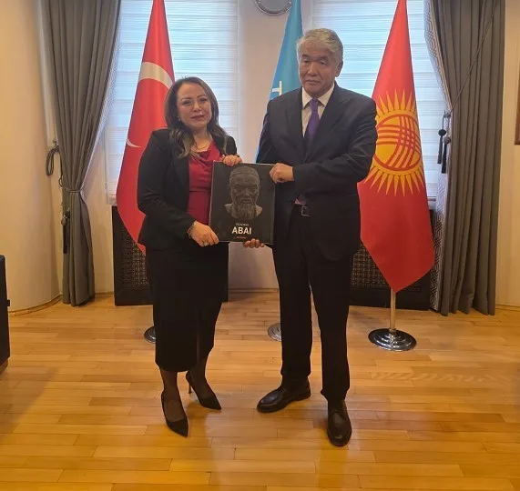 SATKOF Genel Başkanı Prof. Dr. Aysun Bay ve beraberindeki heyet