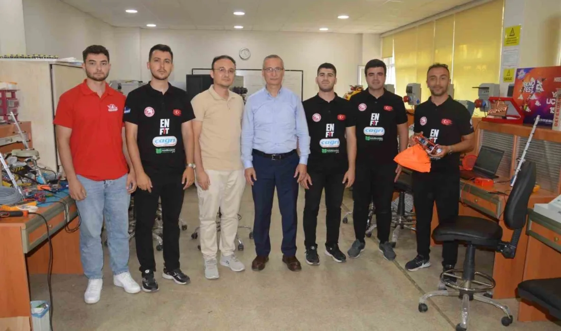 Sakarya Üniversitesi (SAÜ) Milli Teknoloji Geliştirme Topluluğu bünyesinde çalışmalarını sürdüren