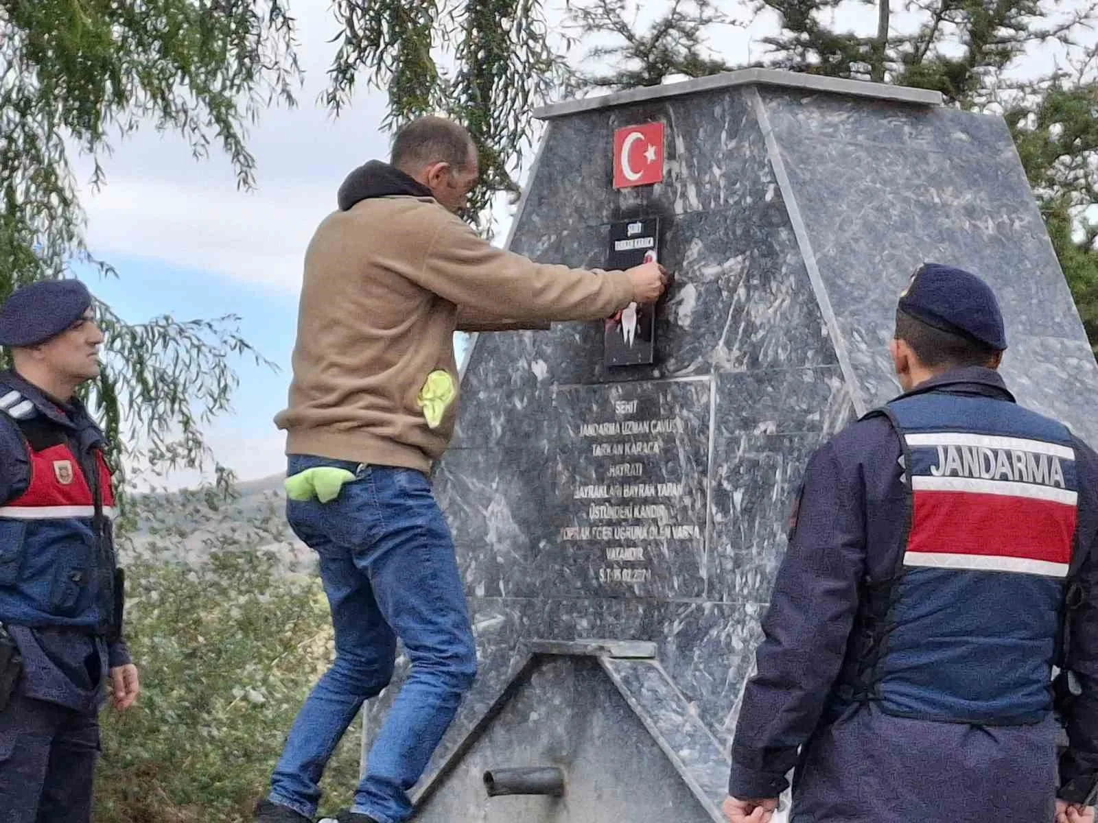 Eskişehir’de kimliği belirsiz kişilerce farklı zamanlarda toplam 3 defa tahrip