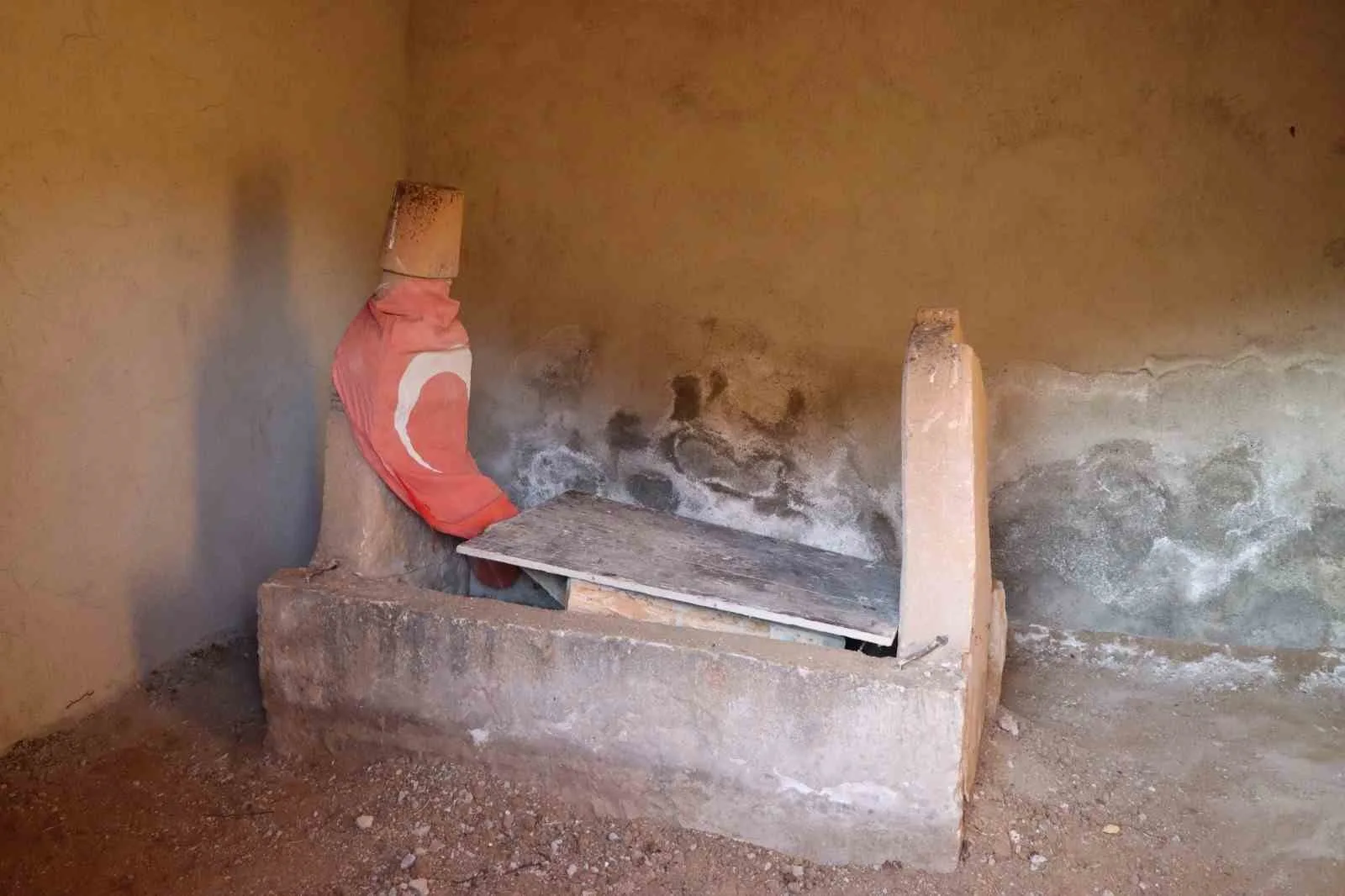 Erzurum’un Narman İlçesi’nde 93 Harbinde şehit olan Oltulu Dağgirli Daştan