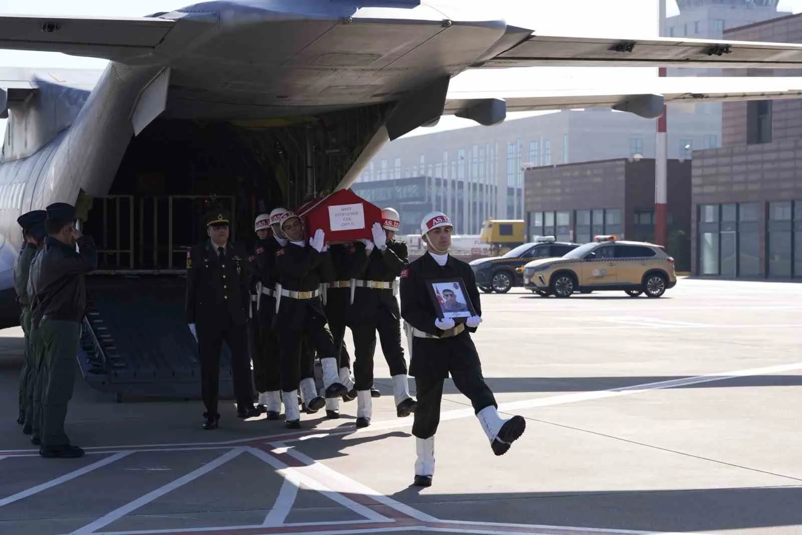 Tokat 48. Piyade Alay Komutanlığı’nda rahatsızlanarak şehit olan Piyade Er