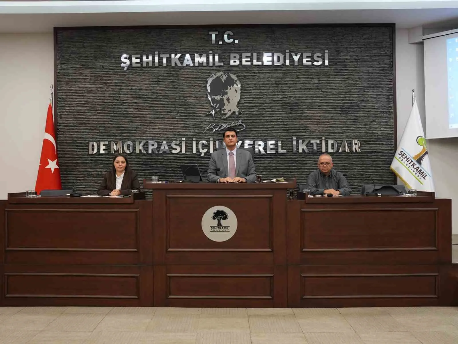 Şehitkamil Belediyesi Ekim ayı Meclis Toplantısı’nın 3. Birleşimi Umut Yılmaz