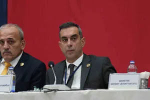 Fenerbahçe Yüksek Divan Kurulu Başkanı Şekip Mosturoğlu, eylül ayında yapılan