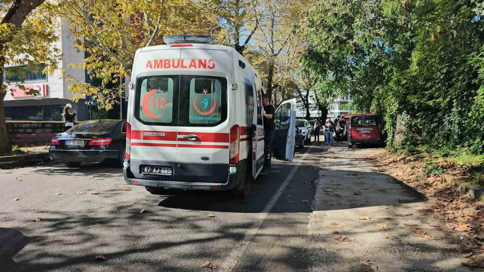 Zonguldak’ta meydana gelen trafik kazasında sürücü yaralandı. Kaza, öğlen saatlerinde